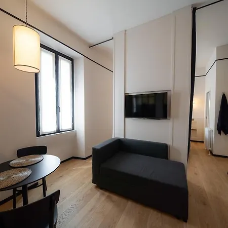 Courtyard Doria Comfort & Style At Vatican Museums Apartment