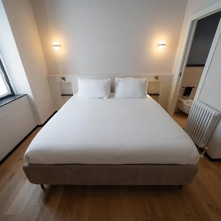 Courtyard Doria Comfort & Style At Vatican Museums Apartment *