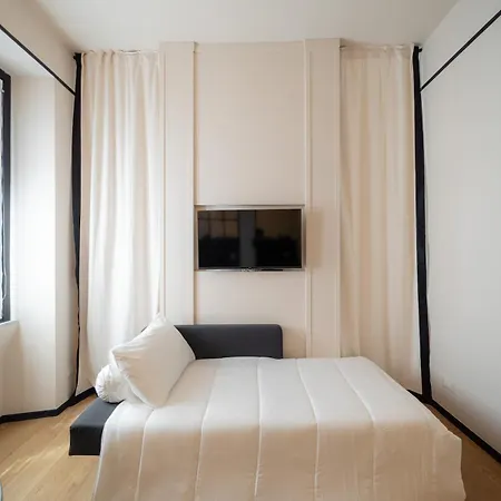 Courtyard Doria Comfort & Style At Vatican Museums Apartment